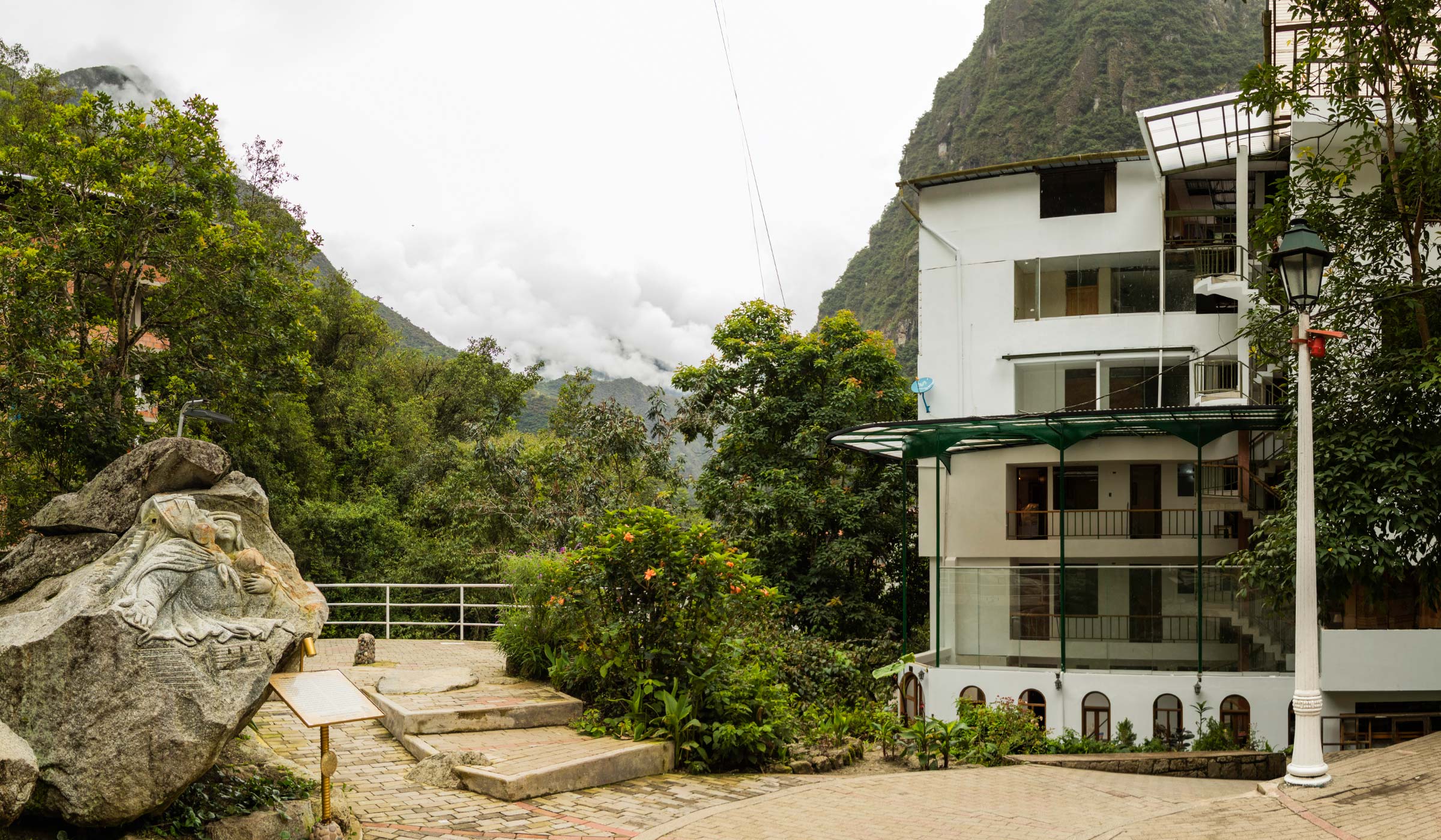 Retama Inn Machu Picchu
